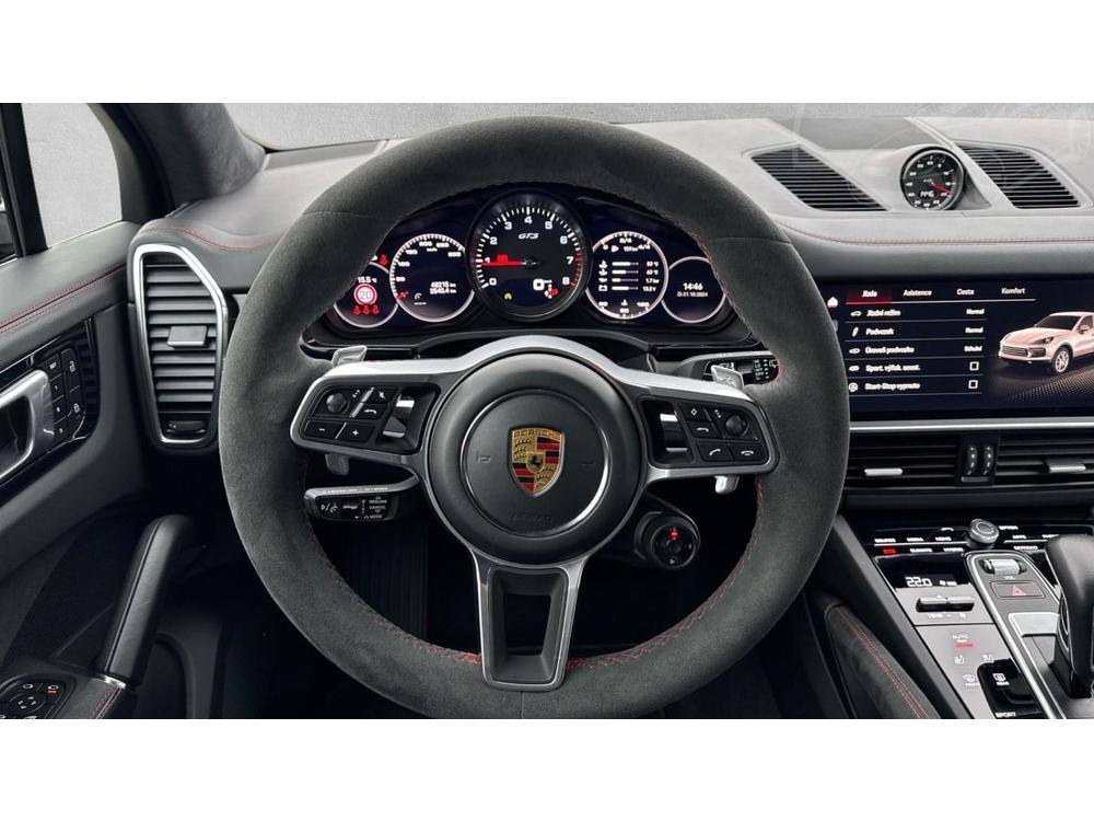 Porsche Cayenne GTS