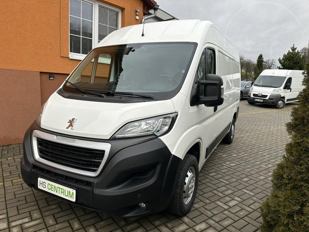 Peugeot Boxer 3300 L2H2 2.2 BlueHDi 103kW