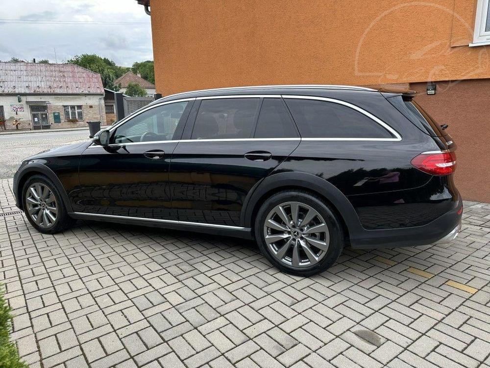 Mercedes-Benz E E 220d 4MATIC All-TerrainT