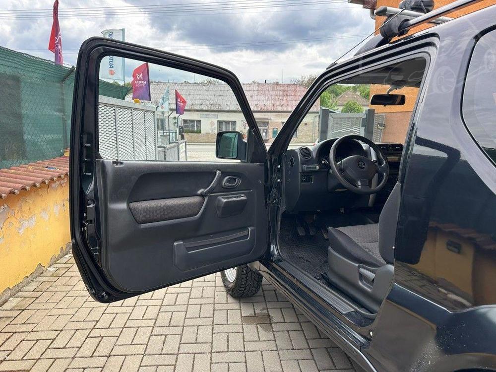 Suzuki Jimny 1.3i 63kW 4x4