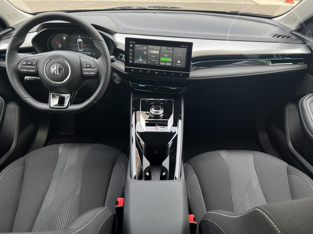 MG  EV EXCITE 61kWh MONOST DOTACE