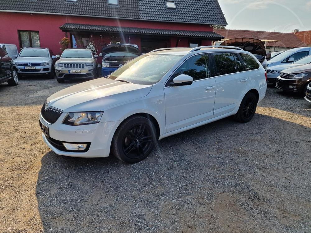 Škoda Octavia 2,0TDI DSG EDITION WEBASTO