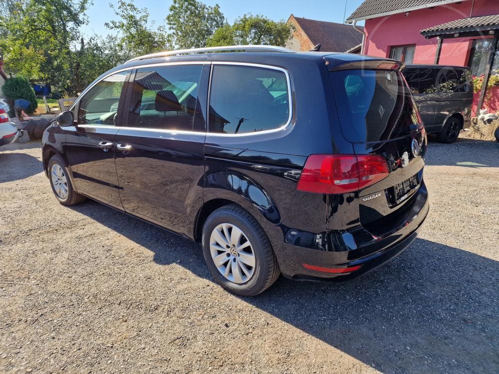 Volkswagen Sharan 2,0TDI 103KW 7MST NAVIGACE