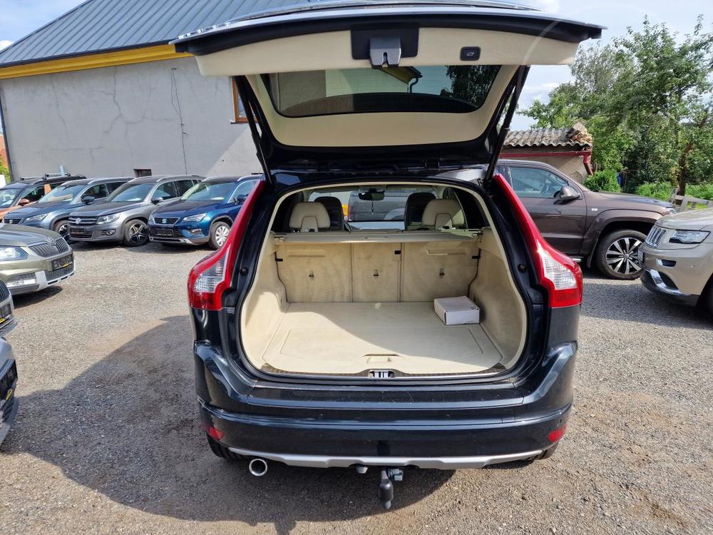 Volvo XC60 D3 2,0TDI 110KW DVD NAVIGACE