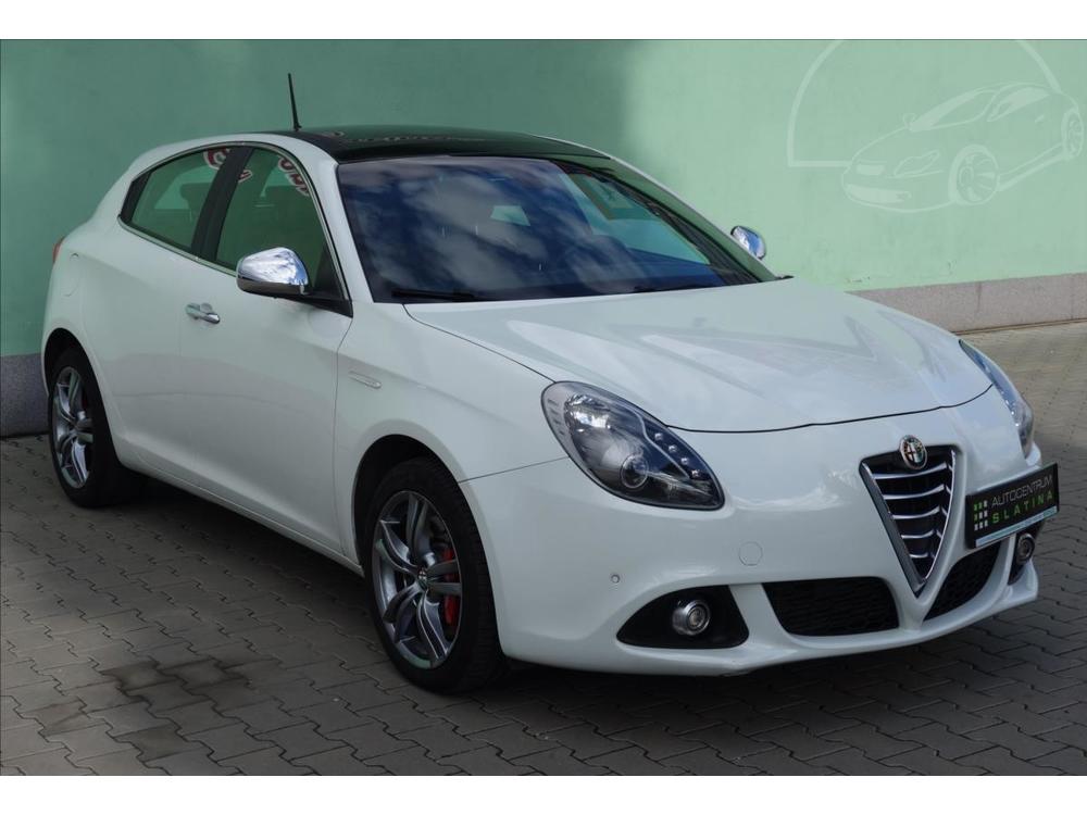 Alfa Romeo Giulietta 2,0 2.0 JTD175k Distinctive TC