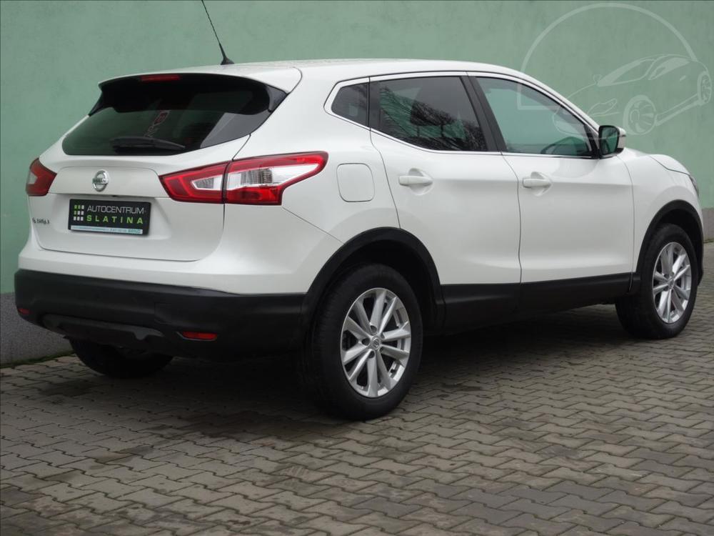 Nissan Qashqai 1,5 81kW NAVI