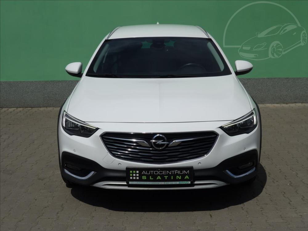 Opel Insignia 2,0 CDTi 154kW COUNTRY TOURER