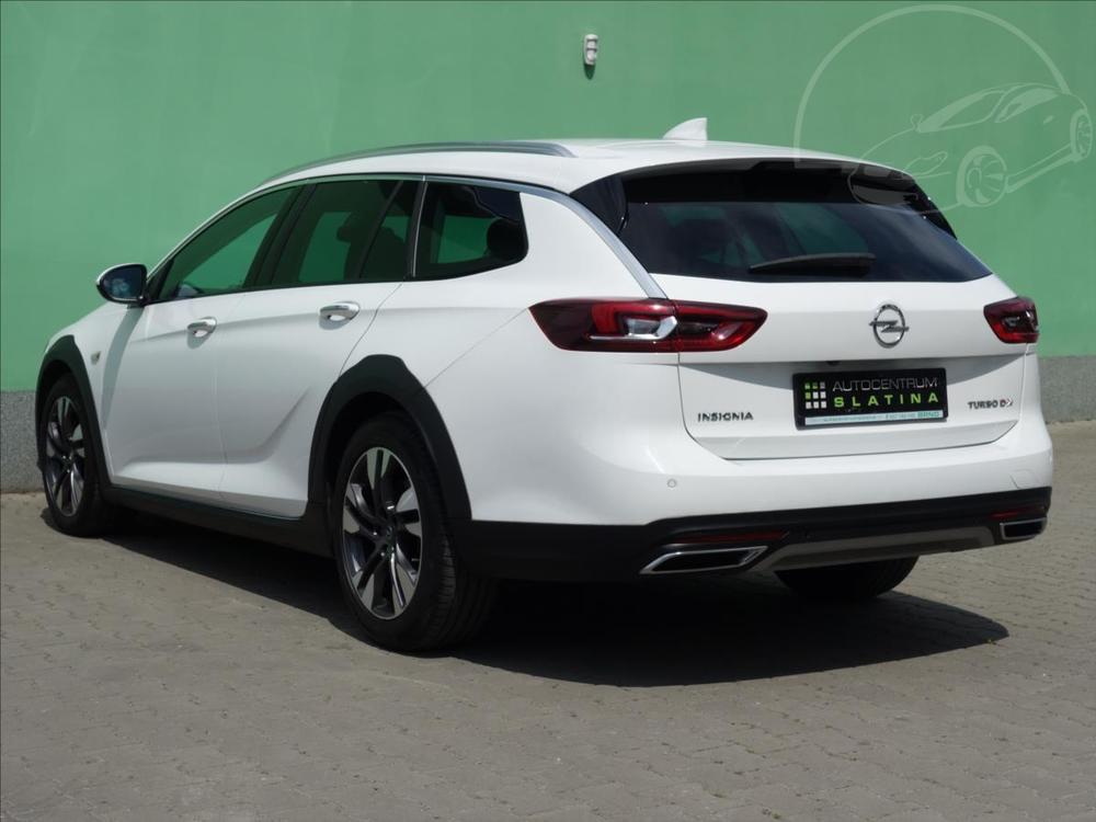 Opel Insignia 2,0 CDTi 154kW COUNTRY TOURER