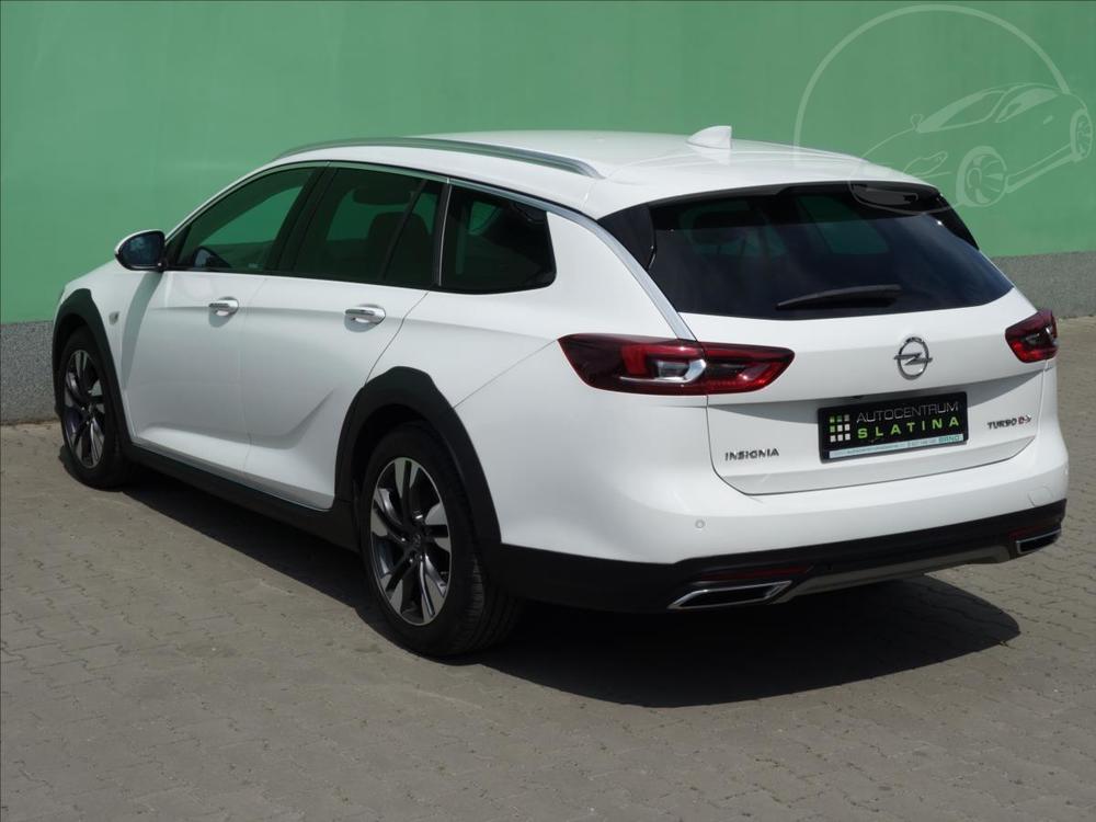 Opel Insignia 2,0 CDTi 154kW COUNTRY TOURER