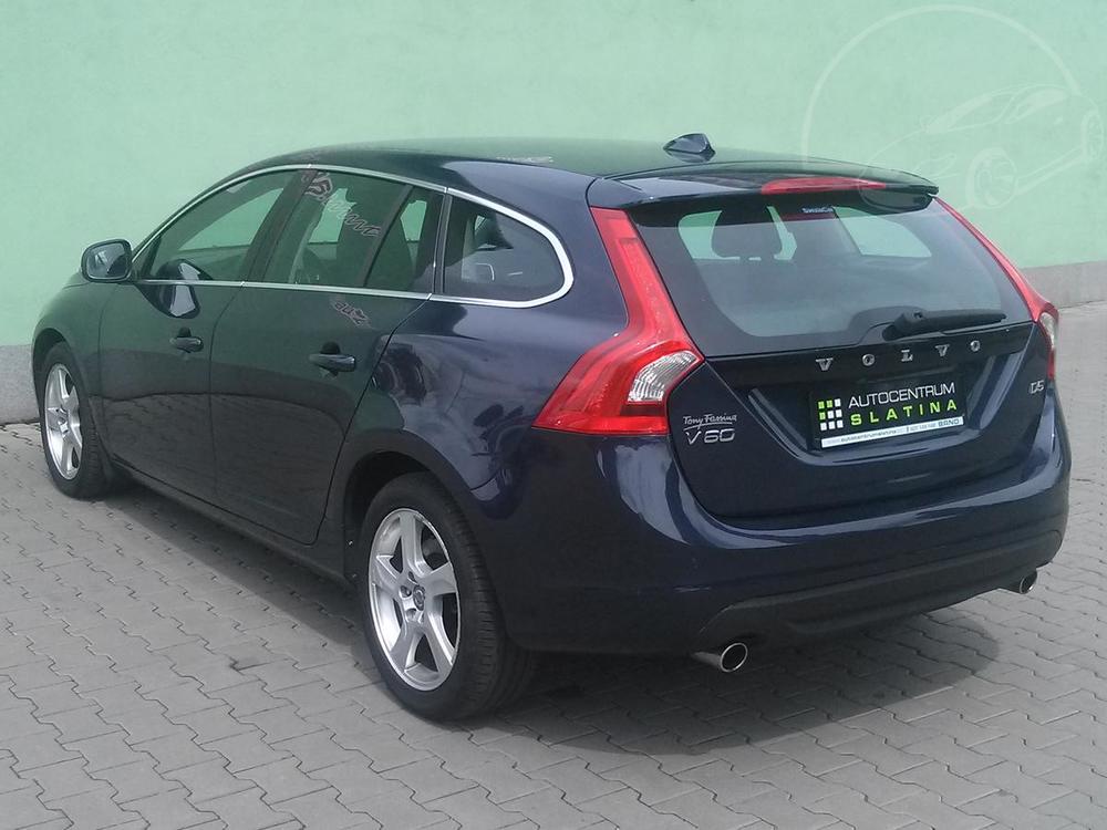 Volvo V60 2,4 D5 158kW AUTOMAT