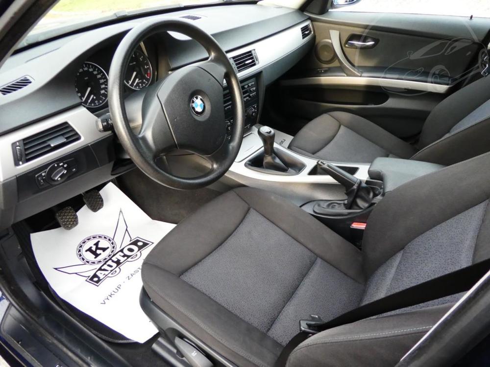 BMW 320 i 110kW *E91*PDC*Klima*