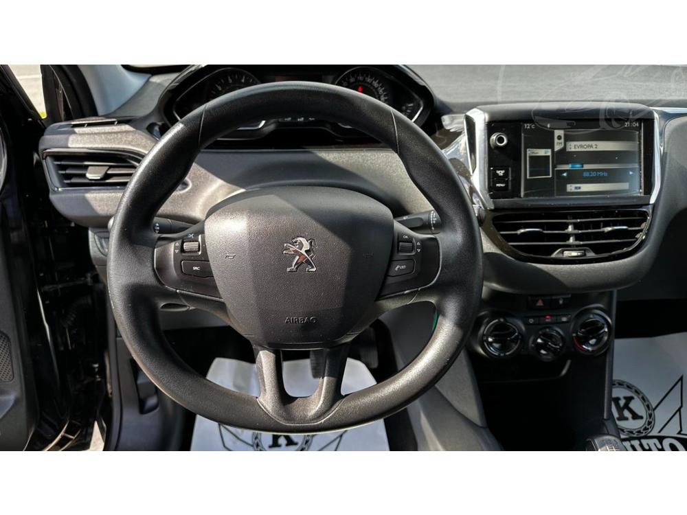 Peugeot 208 1.2i 60kW*PureTech*Servis*