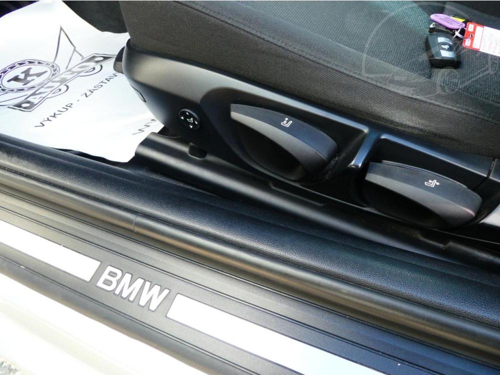 BMW 320 i 125kW*Xenony*PDC*