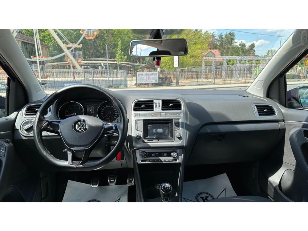 Volkswagen Polo 1.2TSI 66kW *PDC*1Majitel*