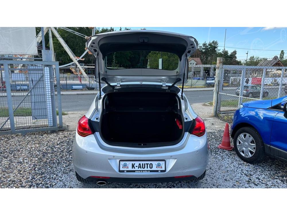 Opel Astra 1.4T 103kW *ALU*Tempomat*