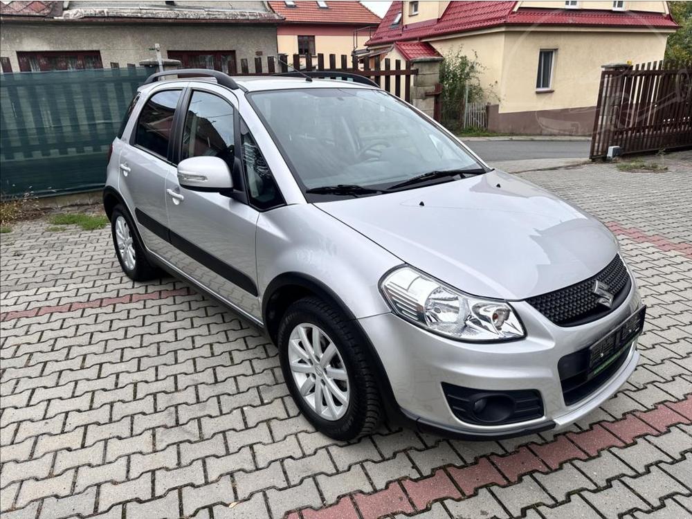 Suzuki SX4 1,6 VVT NAVIGACE TOP STAV