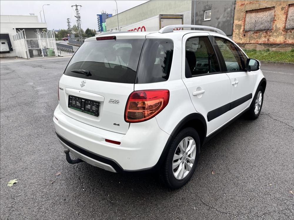 Suzuki SX4 1,6 4x4 TOP STAV