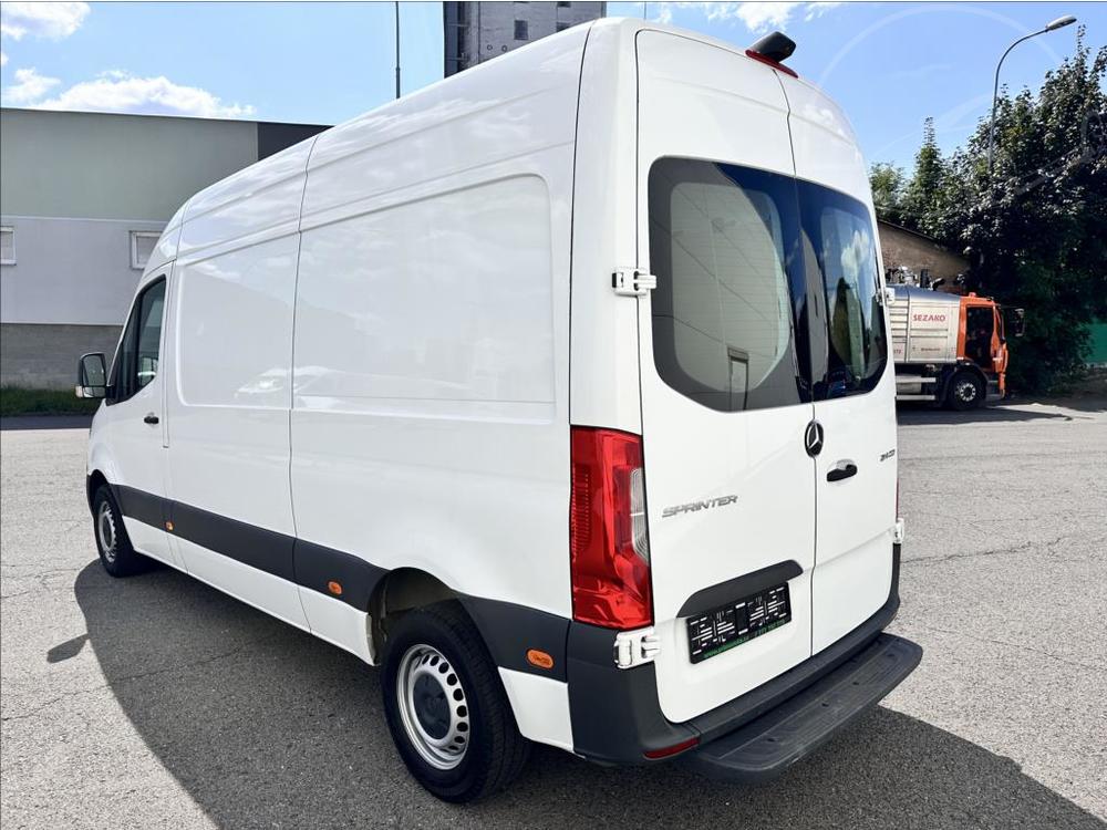 Mercedes-Benz Sprinter 2,2 214 CDI KLIMA JAKO NOV !