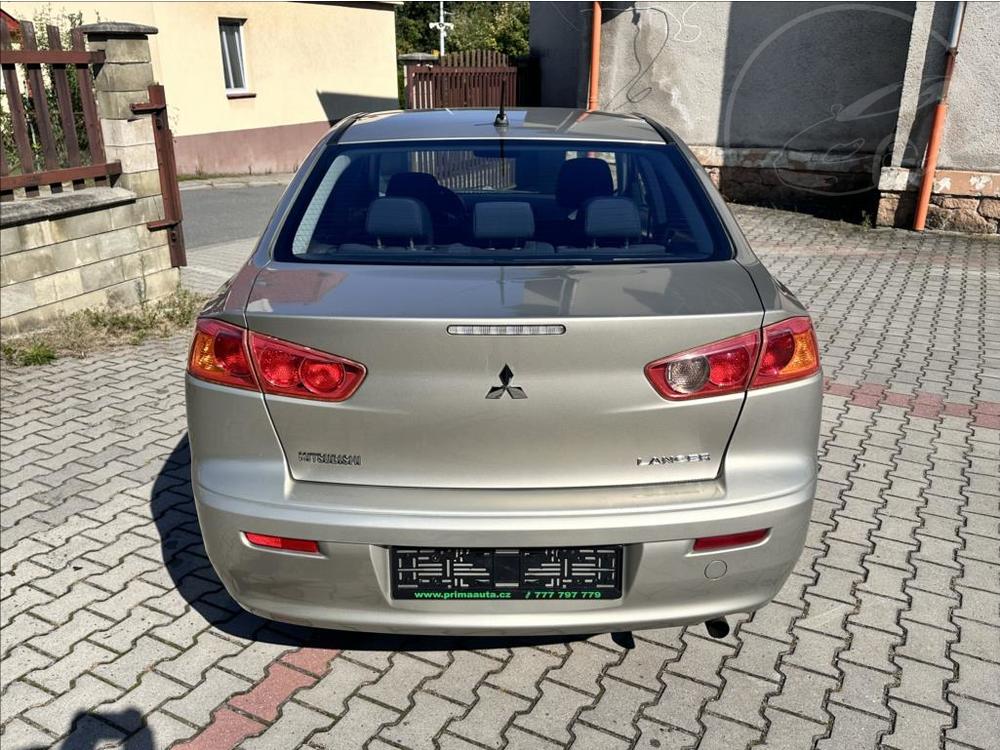 Mitsubishi Lancer 1,8 1.majitel TOP