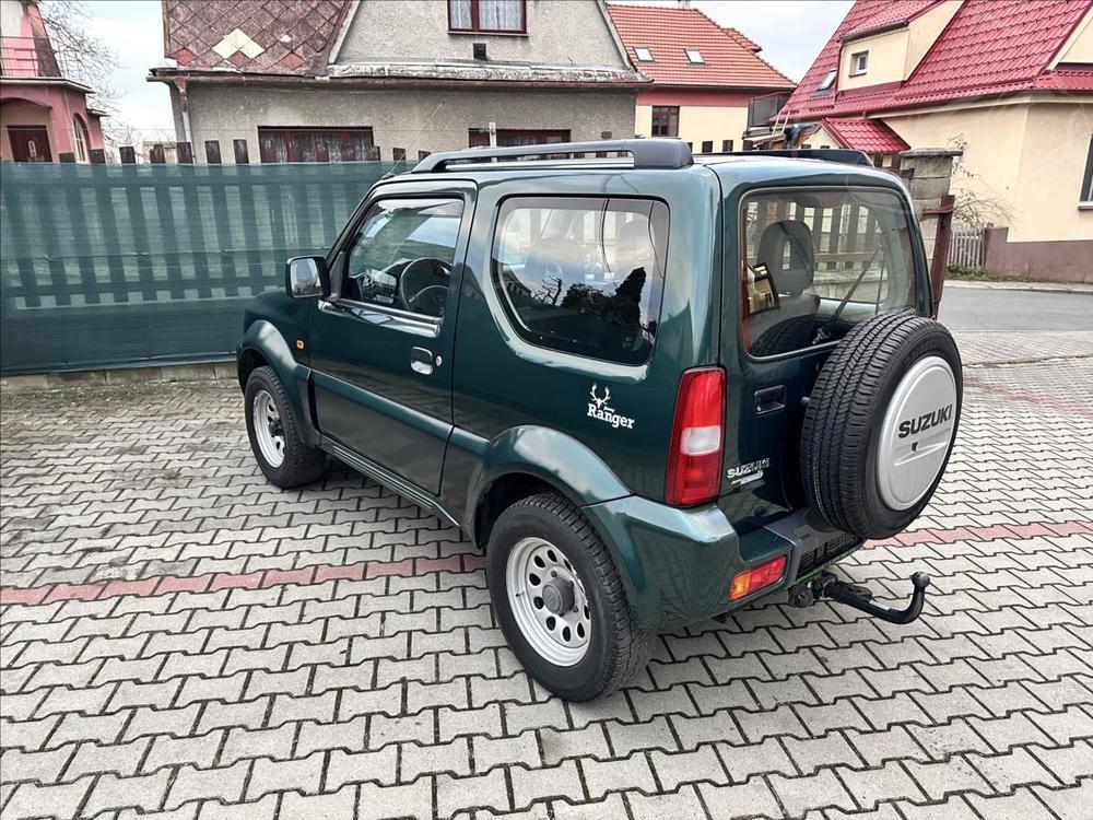 Suzuki Jimny 1,3 1.majitel VYHVAN SEDAK