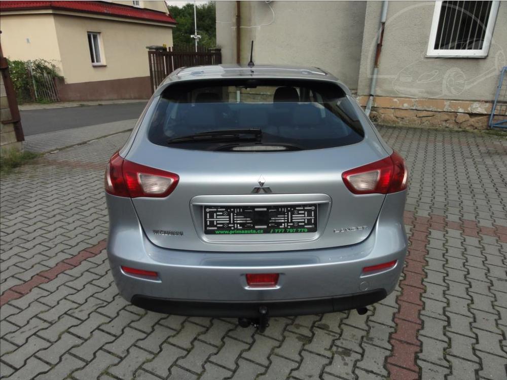 Mitsubishi Lancer 1,6 1.majitel 50 tis. km !!!