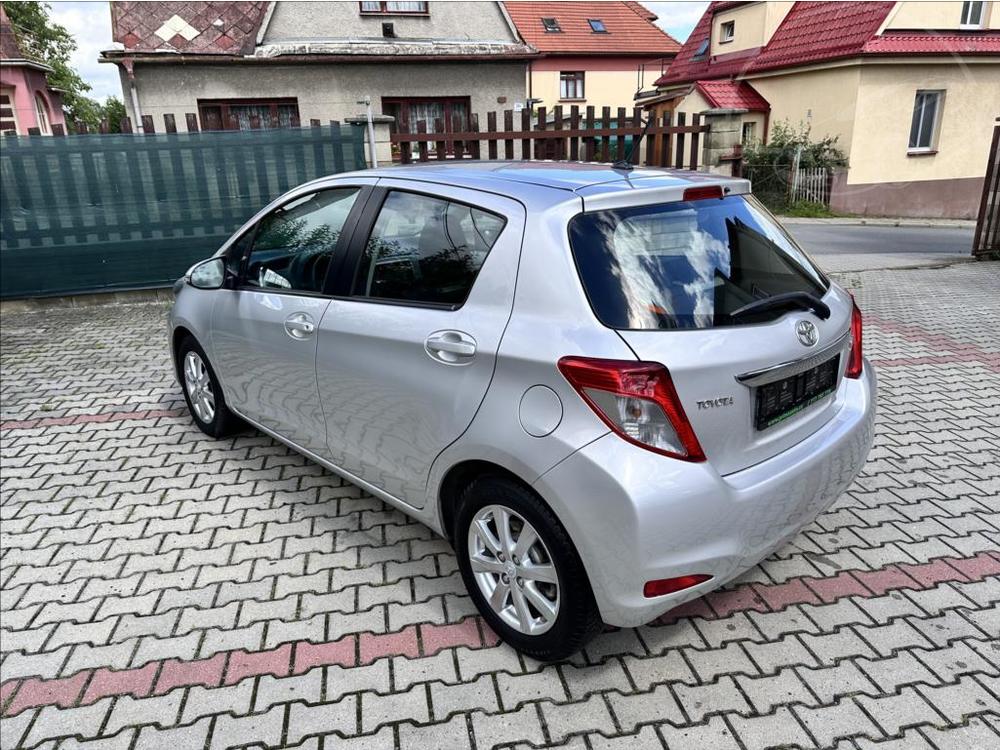 Toyota Yaris 1,3 VVT-i AUTOMAT