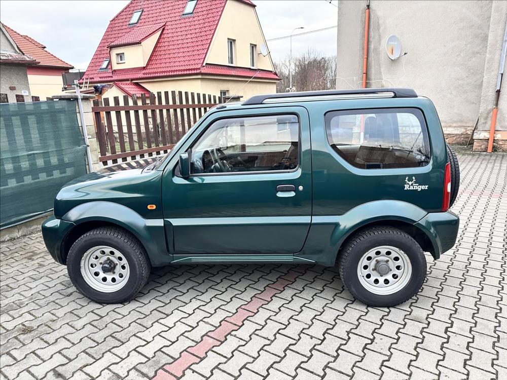 Suzuki Jimny 1,3 1.majitel VYHVAN SEDAK