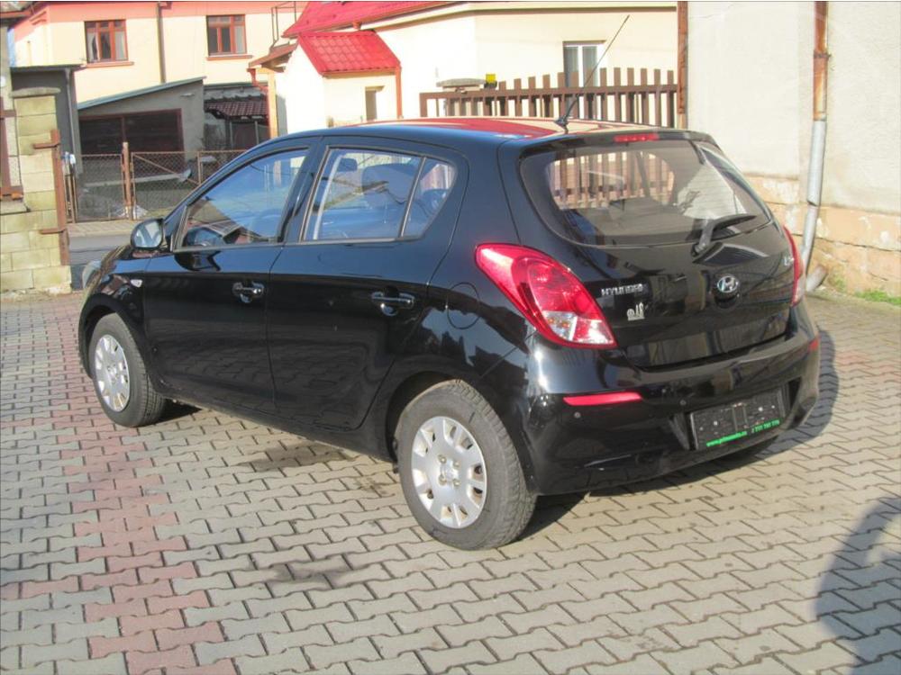 Hyundai i20 1,3   KLIMA 1.MAJITEL NOV MOD