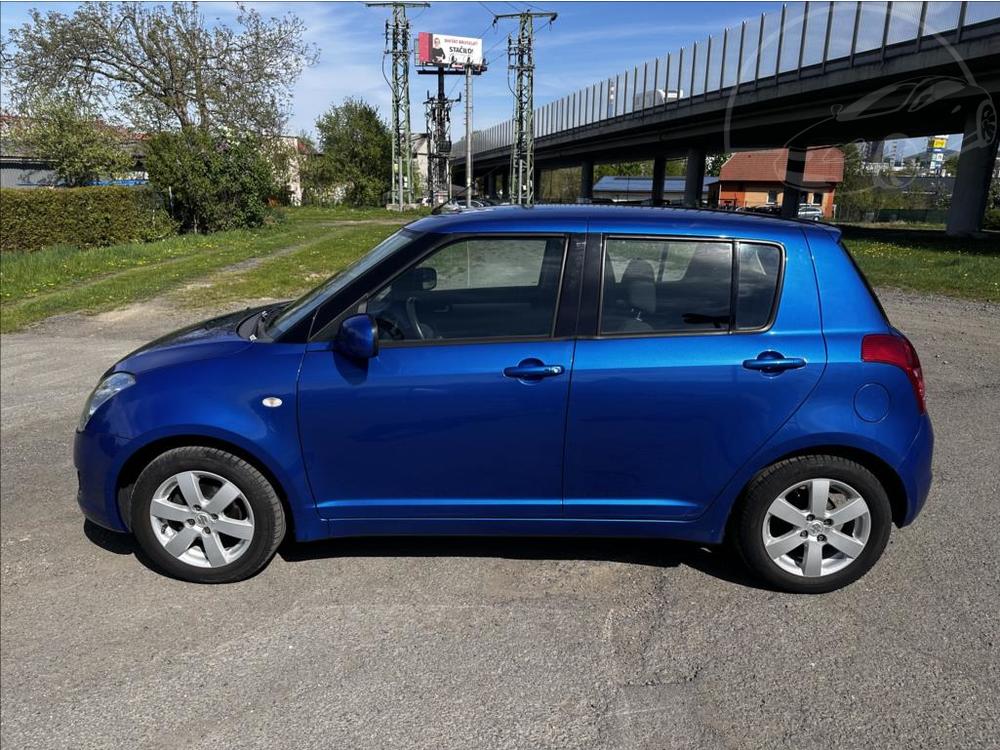 Suzuki Swift 1,5 1.majitel serviska