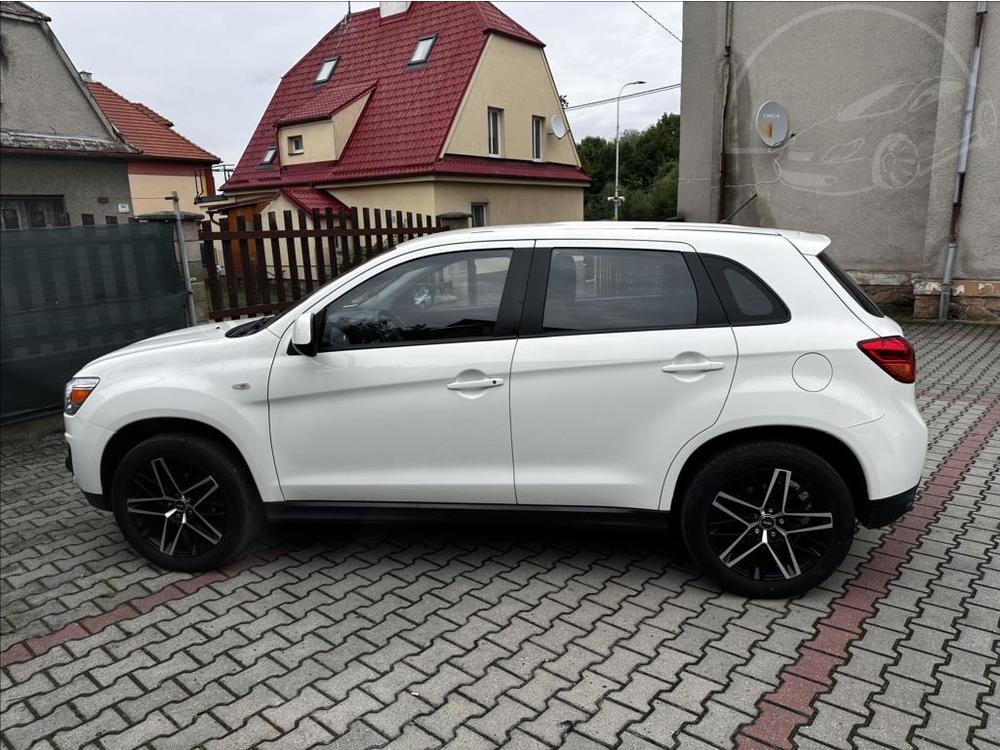 Mitsubishi ASX 1,6 1.majitel serviska