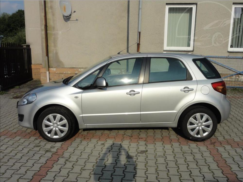 Suzuki SX4 1,6 VVT GLX bez koroze