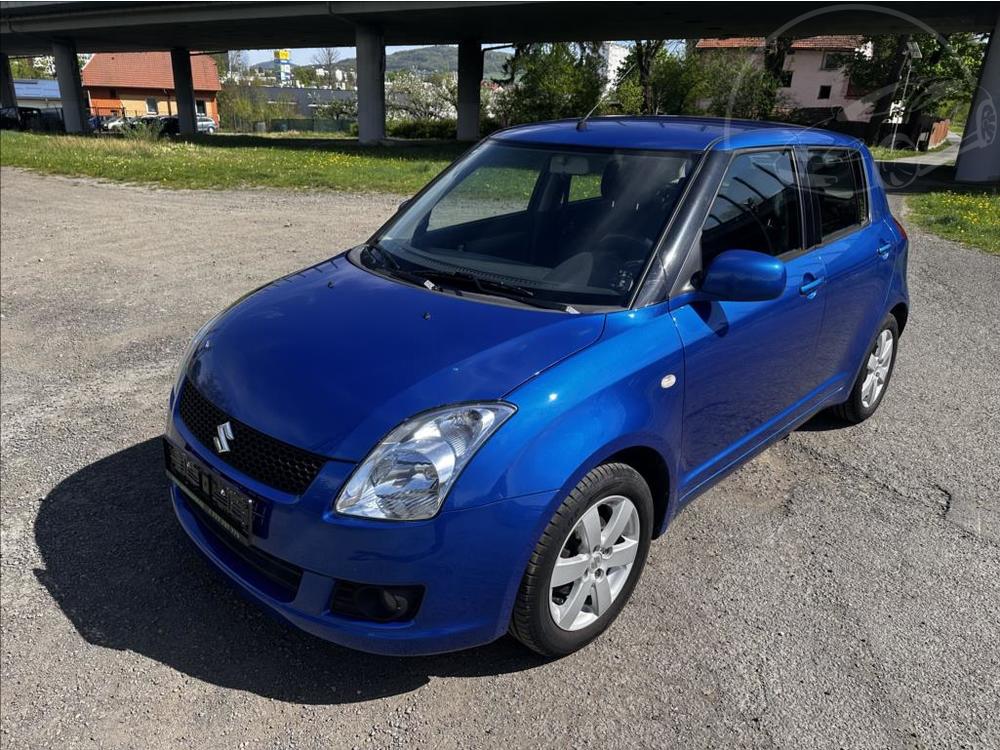 Suzuki Swift 1,5 1.majitel serviska