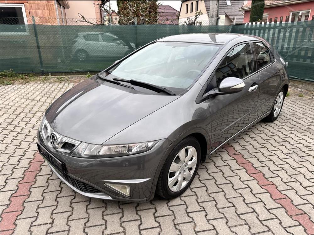 Honda Civic 1,8 Comfort