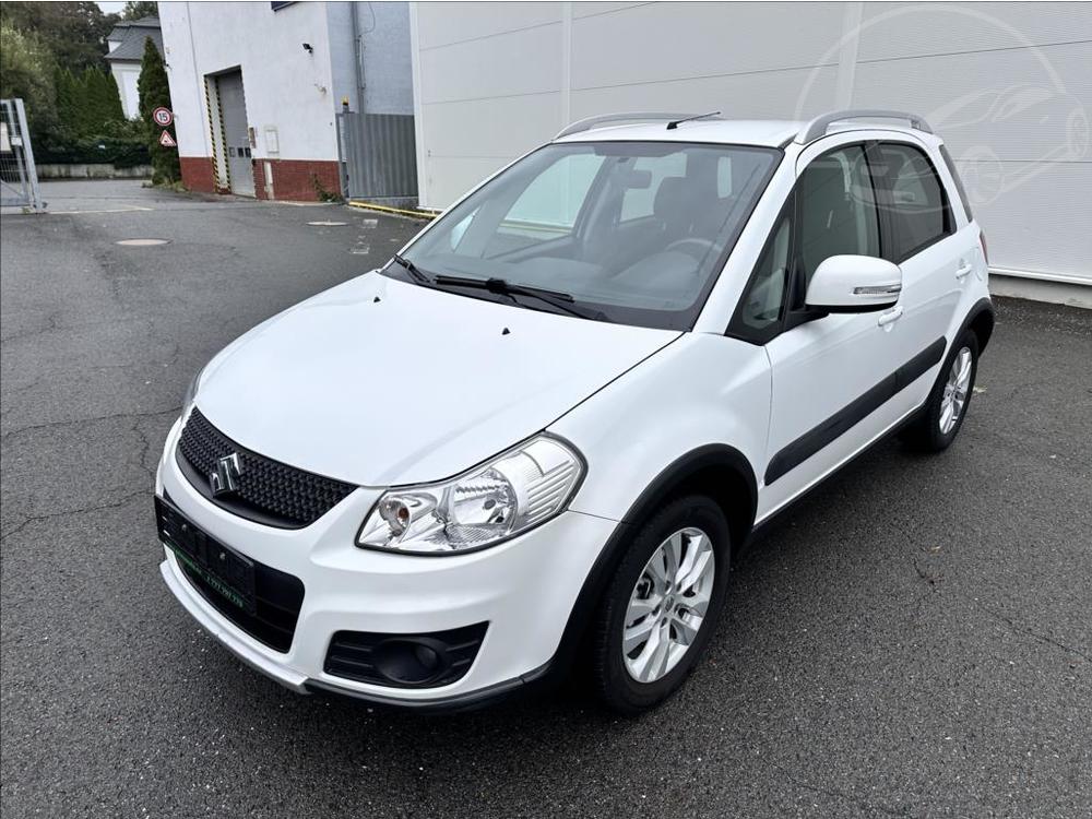 Suzuki SX4 1,6 4x4 TOP STAV