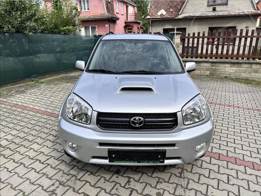 Toyota RAV4 2,0 D4-D BEZ KOROZE !!!!