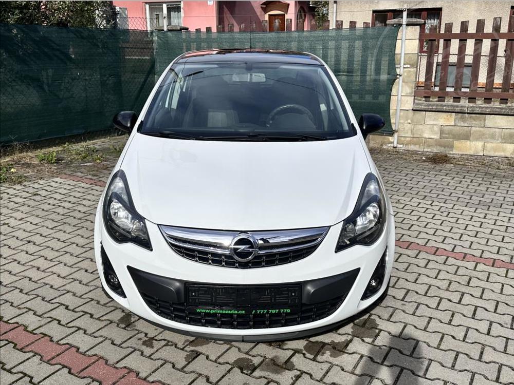 Opel Corsa 1,2 16V Sport 1.majitel