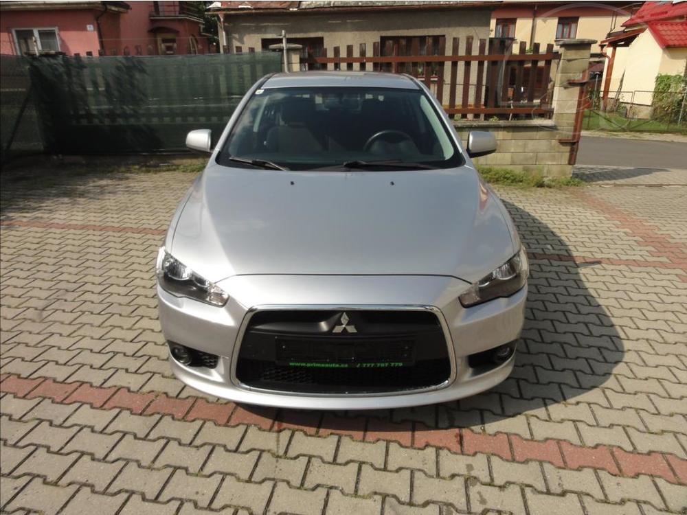 Mitsubishi Lancer 1,6 1.majitel 50 tis. km !!!