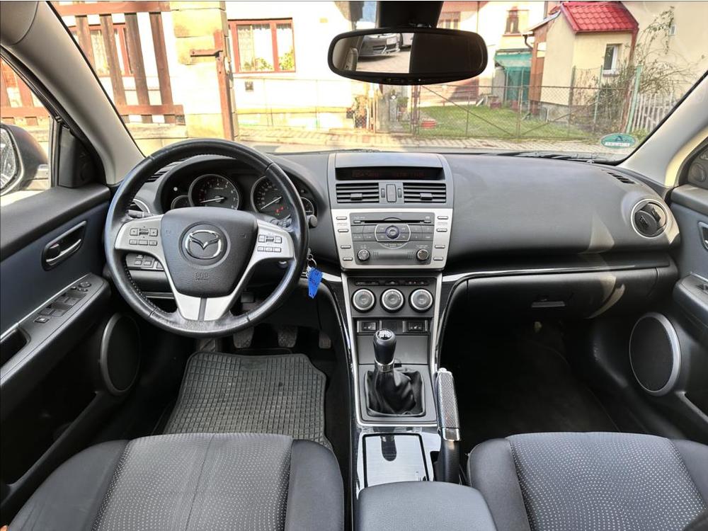 Mazda 6 2,0 1.majitel XENON/TEMPOMAT