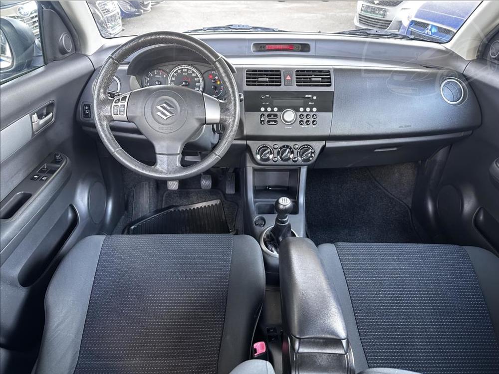 Suzuki Swift 1,5 1.majitel serviska