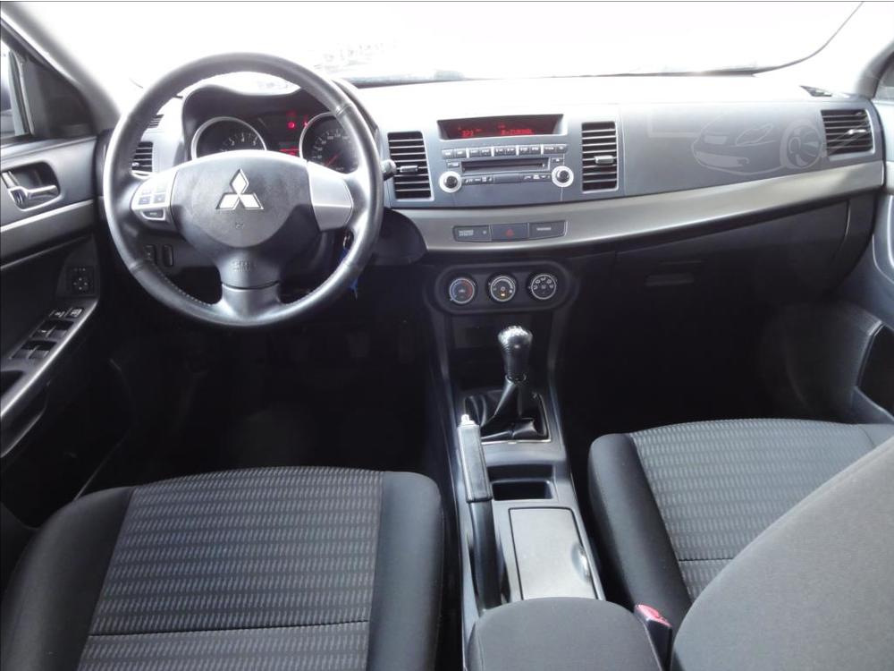 Mitsubishi Lancer 1,6 1.majitel 50 tis. km !!!