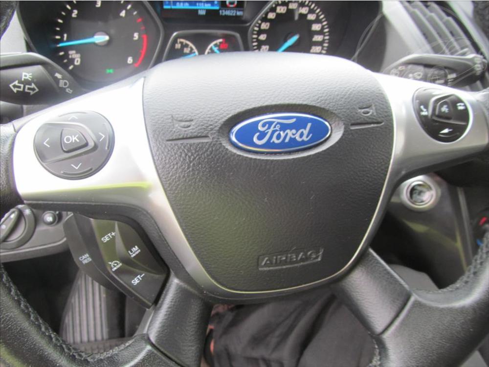 Ford Kuga 2,0 TOP STAV  4x4 TITANIUM TA