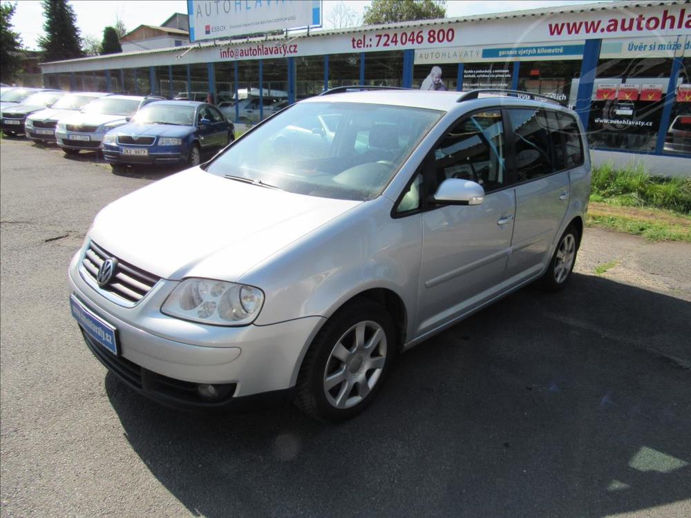 Volkswagen Touran 1,9 TDI 74kW 7 míst Trendline