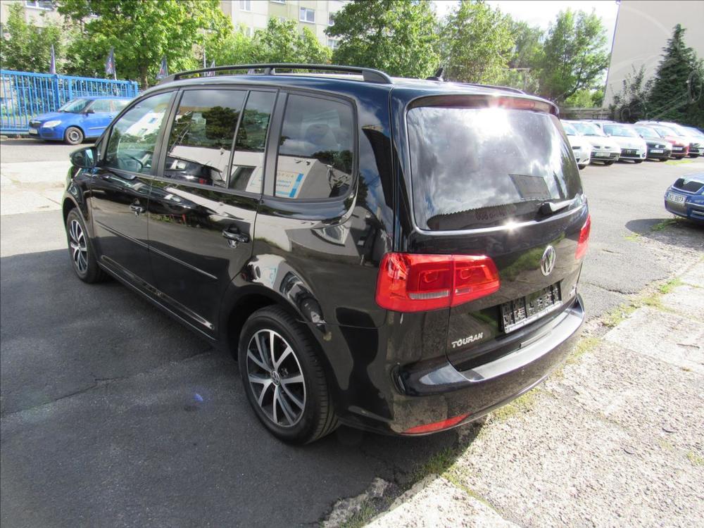 Volkswagen Touran 1,6 TDI 77kW 5 mst