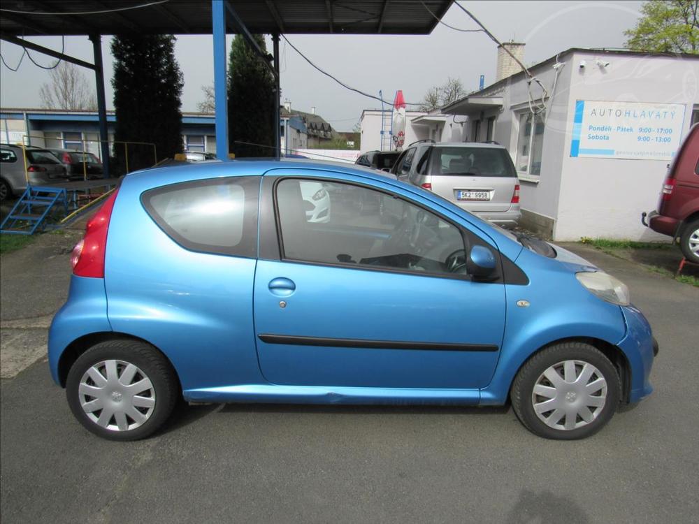 Peugeot 107 1,0 12V SMILE