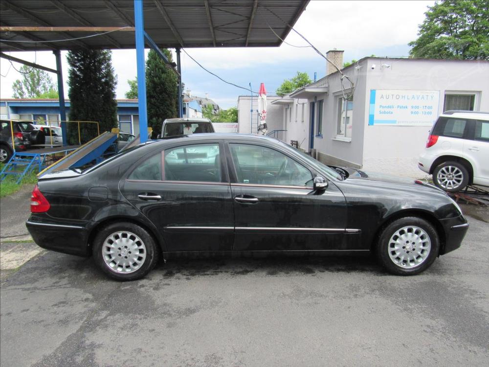 Mercedes-Benz E 2,7 E 270 CDI Elegance