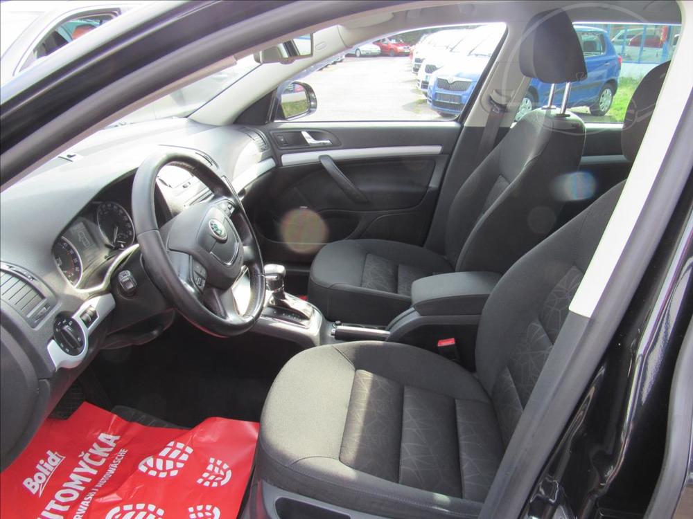 koda Octavia 2,0 TDI CR DPF DSG Ambiente Co