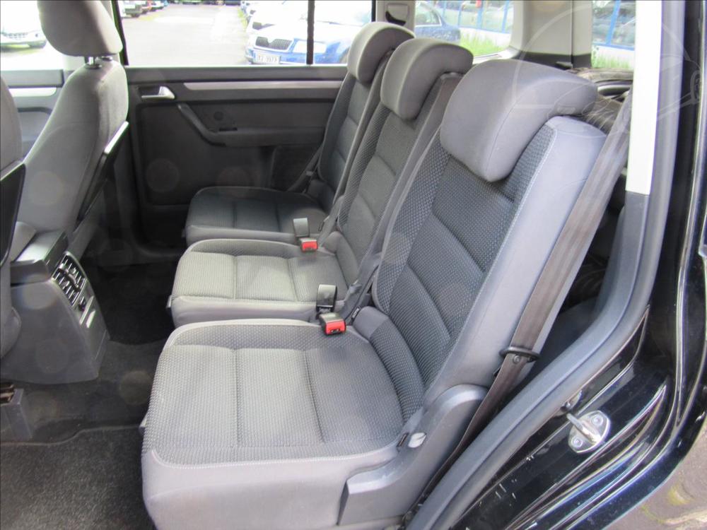 Volkswagen Touran 1,6 TDI 77kW 5 mst