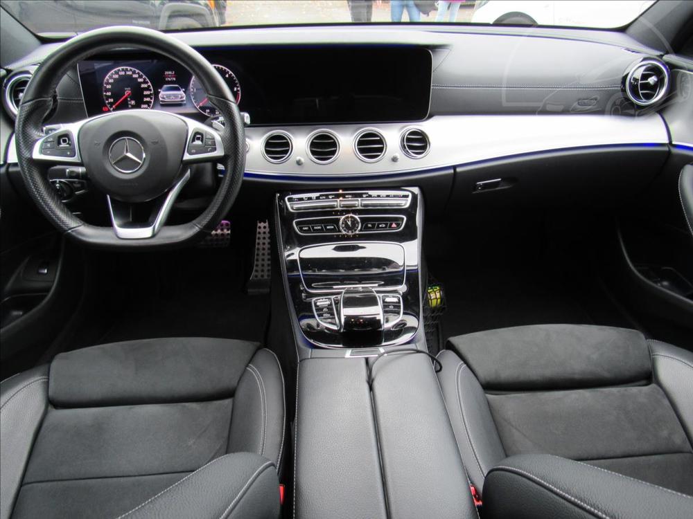 Mercedes-Benz E 2,0 E 220 d 4MATIC 9-Gtronic