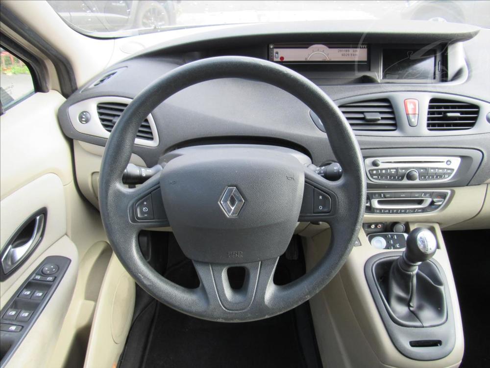 Renault Scenic 1,5 dCi 7 mst Dynamique