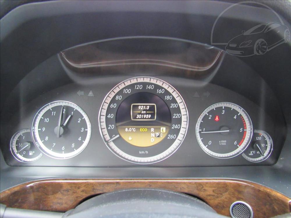 Mercedes-Benz E 2,1 E 220 CDI BlueEFFICIENCY 7